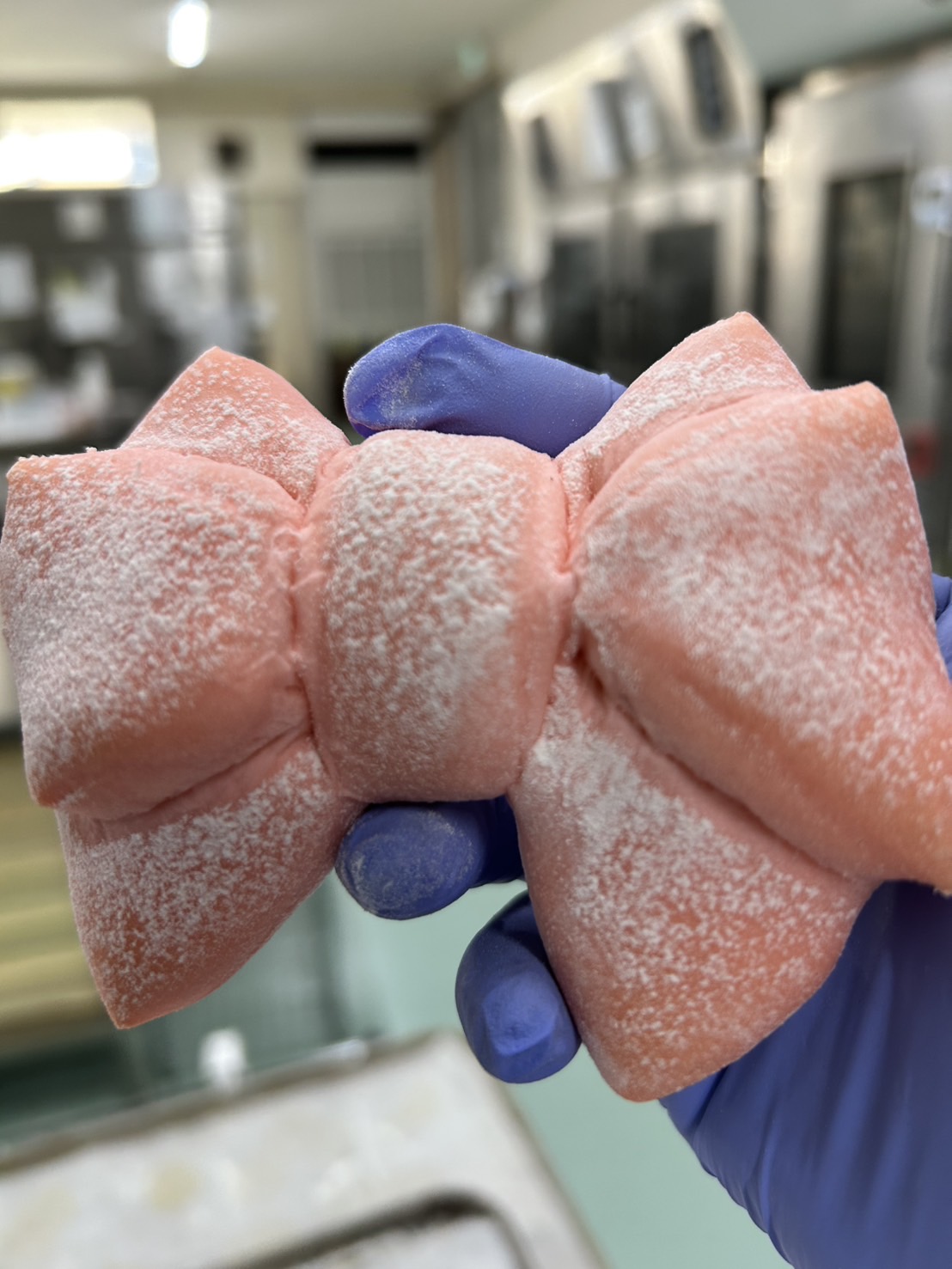 ピンクリボンパン